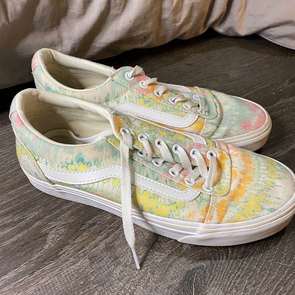 vans